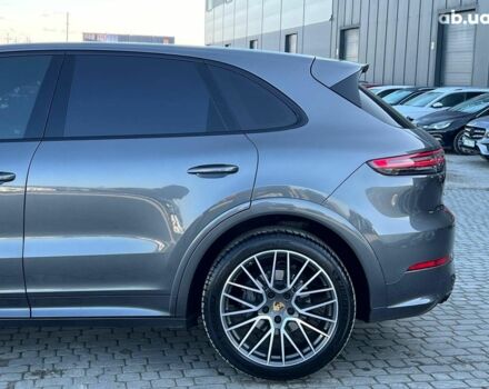 Серый Порше Каен, объемом двигателя 2.9 л и пробегом 88 тыс. км за 70990 $, фото 4 на Automoto.ua