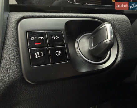 Серый Порше Каен, объемом двигателя 2.9 л и пробегом 32 тыс. км за 64000 $, фото 40 на Automoto.ua