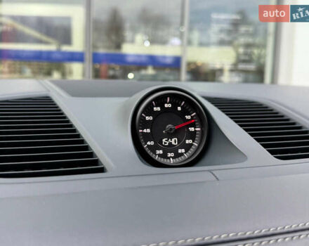 Сірий Порше Cayenne, об'ємом двигуна 3 л та пробігом 168 тис. км за 54000 $, фото 26 на Automoto.ua