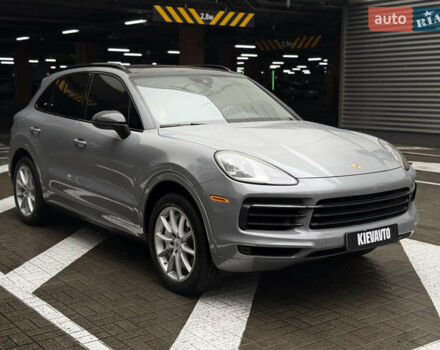 Серый Порше Каен, объемом двигателя 2.9 л и пробегом 32 тыс. км за 64000 $, фото 4 на Automoto.ua