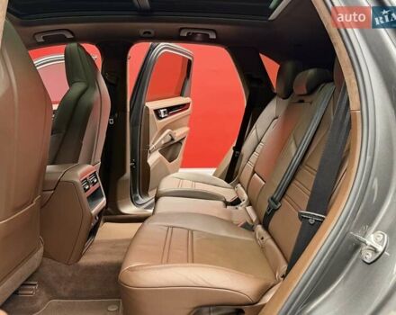 Сірий Порше Cayenne, об'ємом двигуна 3 л та пробігом 88 тис. км за 63900 $, фото 40 на Automoto.ua