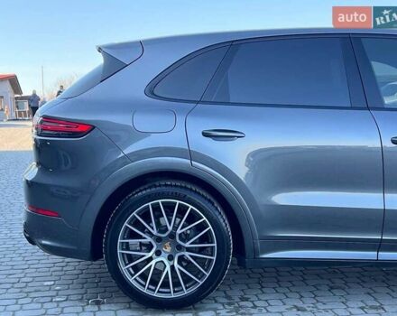 Серый Порше Каен, объемом двигателя 2.9 л и пробегом 88 тыс. км за 70990 $, фото 9 на Automoto.ua