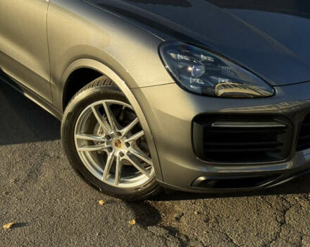 Серый Порше Каен, объемом двигателя 3 л и пробегом 75 тыс. км за 62000 $, фото 29 на Automoto.ua