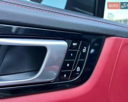 Серый Порше Каен, объемом двигателя 2.9 л и пробегом 88 тыс. км за 70990 $, фото 16 на Automoto.ua