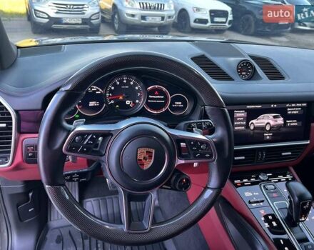 Серый Порше Каен, объемом двигателя 2.9 л и пробегом 88 тыс. км за 70990 $, фото 43 на Automoto.ua