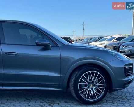 Серый Порше Каен, объемом двигателя 2.9 л и пробегом 88 тыс. км за 70990 $, фото 11 на Automoto.ua