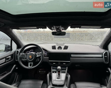 Серый Порше Каен, объемом двигателя 4 л и пробегом 74 тыс. км за 69900 $, фото 13 на Automoto.ua