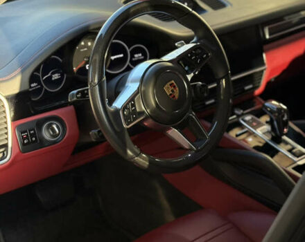 Серый Порше Каен, объемом двигателя 3 л и пробегом 75 тыс. км за 62000 $, фото 4 на Automoto.ua