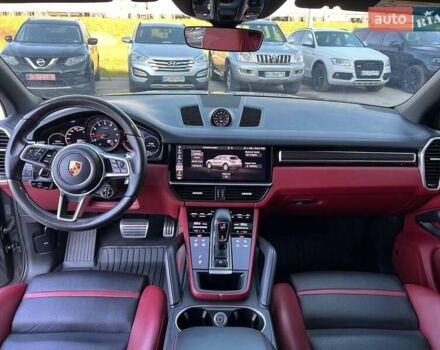 Серый Порше Каен, объемом двигателя 2.9 л и пробегом 88 тыс. км за 70990 $, фото 42 на Automoto.ua