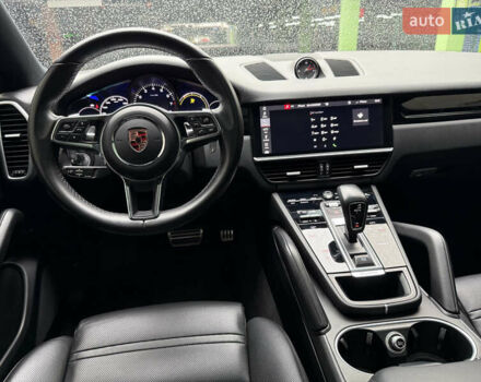 Серый Порше Каен, объемом двигателя 2.9 л и пробегом 32 тыс. км за 64000 $, фото 12 на Automoto.ua