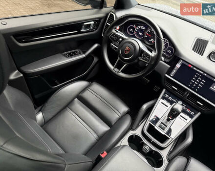 Серый Порше Каен, объемом двигателя 2.9 л и пробегом 32 тыс. км за 64000 $, фото 18 на Automoto.ua