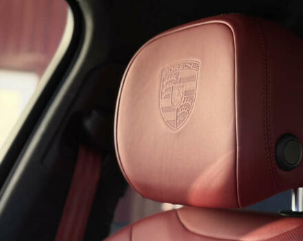 Серый Порше Каен, объемом двигателя 3 л и пробегом 75 тыс. км за 62000 $, фото 6 на Automoto.ua