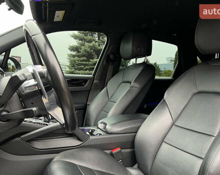 Серый Порше Каен, объемом двигателя 3 л и пробегом 143 тыс. км за 51999 $, фото 8 на Automoto.ua