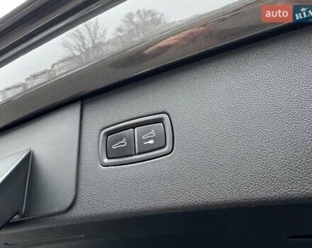 Серый Порше Каен, объемом двигателя 3 л и пробегом 66 тыс. км за 67000 $, фото 18 на Automoto.ua