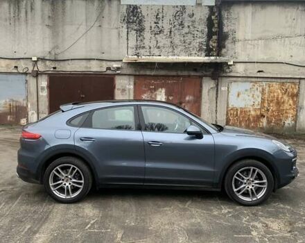 Серый Порше Каен, объемом двигателя 3 л и пробегом 40 тыс. км за 70000 $, фото 2 на Automoto.ua