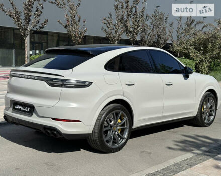 Сірий Порше Cayenne, об'ємом двигуна 4 л та пробігом 53 тис. км за 129777 $, фото 7 на Automoto.ua