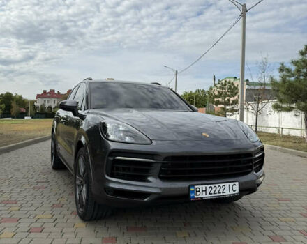 Серый Порше Каен, объемом двигателя 2.89 л и пробегом 70 тыс. км за 64000 $, фото 8 на Automoto.ua