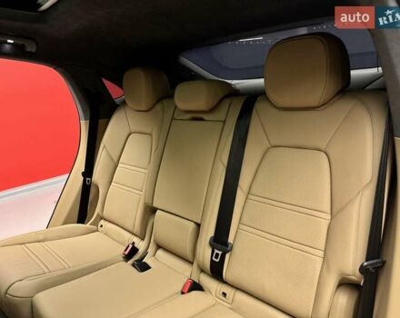 Сірий Порше Cayenne, об'ємом двигуна 4 л та пробігом 57 тис. км за 95900 $, фото 39 на Automoto.ua
