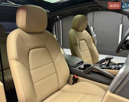 Сірий Порше Cayenne, об'ємом двигуна 4 л та пробігом 57 тис. км за 95900 $, фото 53 на Automoto.ua
