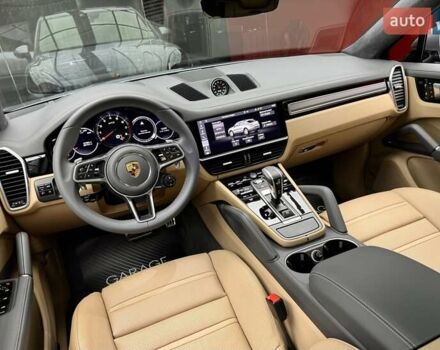 Сірий Порше Cayenne, об'ємом двигуна 4 л та пробігом 57 тис. км за 95900 $, фото 36 на Automoto.ua