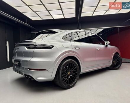 Сірий Порше Cayenne, об'ємом двигуна 4 л та пробігом 57 тис. км за 95900 $, фото 13 на Automoto.ua