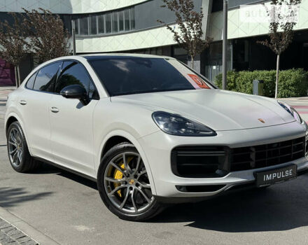 Сірий Порше Cayenne, об'ємом двигуна 4 л та пробігом 53 тис. км за 129777 $, фото 4 на Automoto.ua