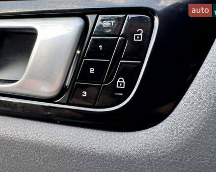 Сірий Порше Cayenne, об'ємом двигуна 3 л та пробігом 83 тис. км за 47650 $, фото 23 на Automoto.ua