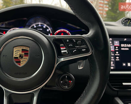 Серый Порше Каен, объемом двигателя 3 л и пробегом 143 тыс. км за 51999 $, фото 12 на Automoto.ua