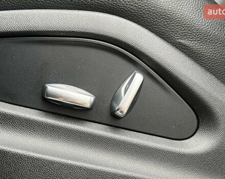 Серый Порше Каен, объемом двигателя 3 л и пробегом 143 тыс. км за 51999 $, фото 19 на Automoto.ua