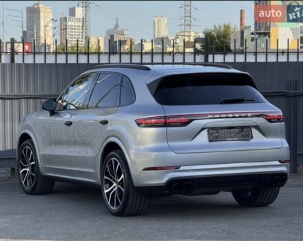 Сірий Порше Cayenne, об'ємом двигуна 3 л та пробігом 83 тис. км за 51500 $, фото 5 на Automoto.ua