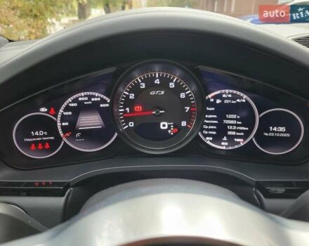 Серый Порше Каен, объемом двигателя 4 л и пробегом 72 тыс. км за 96500 $, фото 26 на Automoto.ua