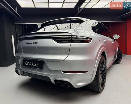 Сірий Порше Cayenne, об'ємом двигуна 4 л та пробігом 57 тис. км за 95900 $, фото 12 на Automoto.ua