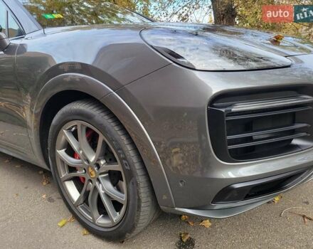 Серый Порше Каен, объемом двигателя 4 л и пробегом 72 тыс. км за 96500 $, фото 18 на Automoto.ua