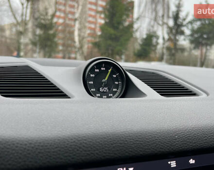 Серый Порше Каен, объемом двигателя 3 л и пробегом 143 тыс. км за 51999 $, фото 15 на Automoto.ua