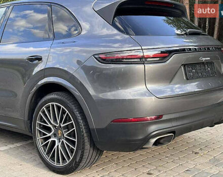 Сірий Порше Cayenne, об'ємом двигуна 3 л та пробігом 83 тис. км за 47650 $, фото 10 на Automoto.ua