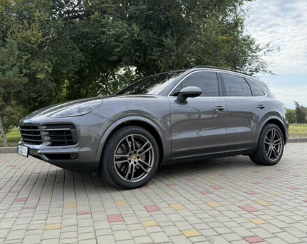 Серый Порше Каен, объемом двигателя 2.89 л и пробегом 70 тыс. км за 64000 $, фото 20 на Automoto.ua