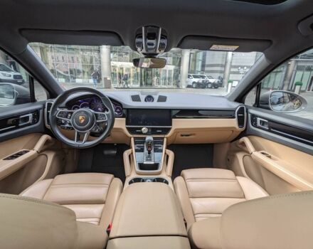 Серый Порше Каен, объемом двигателя 3 л и пробегом 78 тыс. км за 74500 $, фото 1 на Automoto.ua