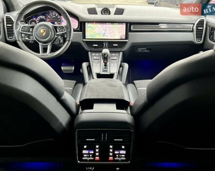 Порше Каен 2021 в Киеве на Automoto.ua Серый Порше Каен, объемом двигателя 4 л и пробегом 56 тыс. км за 82900 $, фото 65 на Automoto.ua