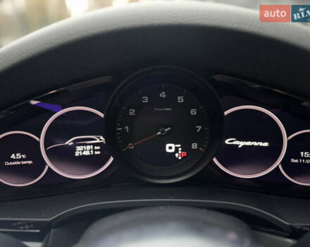 Сірий Порше Cayenne, об'ємом двигуна 3 л та пробігом 32 тис. км за 74999 $, фото 35 на Automoto.ua