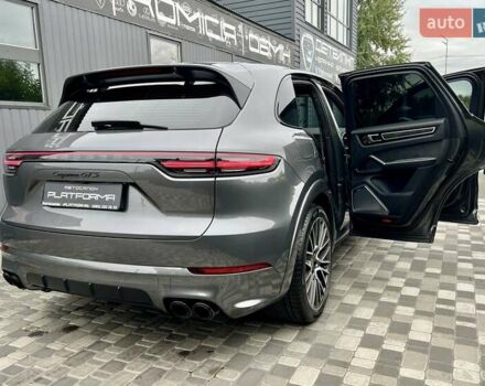 Порше Каен 2021 в Киеве на Automoto.ua Серый Порше Каен, объемом двигателя 4 л и пробегом 56 тыс. км за 82900 $, фото 111 на Automoto.ua