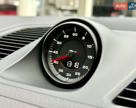 Сірий Порше Cayenne, об'ємом двигуна 3 л та пробігом 85 тис. км за 74500 $, фото 47 на Automoto.ua