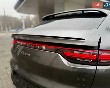 Сірий Порше Cayenne, об'ємом двигуна 3 л та пробігом 85 тис. км за 74500 $, фото 48 на Automoto.ua