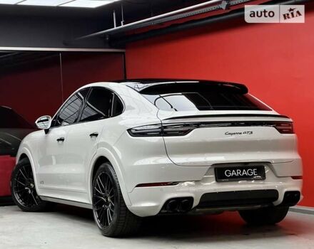 Сірий Порше Cayenne, об'ємом двигуна 4 л та пробігом 29 тис. км за 123500 $, фото 12 на Automoto.ua