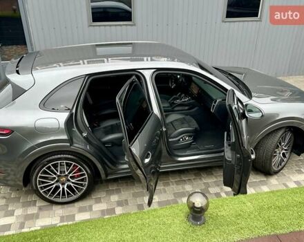 Порше Каен 2021 в Киеве на Automoto.ua Серый Порше Каен, объемом двигателя 4 л и пробегом 56 тыс. км за 82900 $, фото 105 на Automoto.ua