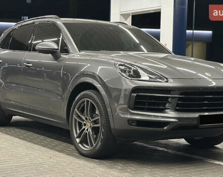 Сірий Порше Cayenne, об'ємом двигуна 3 л та пробігом 42 тис. км за 64999 $, фото 5 на Automoto.ua