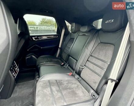 Порше Каен 2021 в Киеве на Automoto.ua Серый Порше Каен, объемом двигателя 4 л и пробегом 56 тыс. км за 82900 $, фото 35 на Automoto.ua