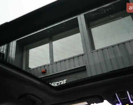 Сірий Порше Cayenne, об'ємом двигуна 4 л та пробігом 31 тис. км за 95000 $, фото 68 на Automoto.ua