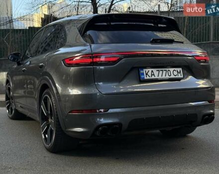 Серый Порше Каен, объемом двигателя 4 л и пробегом 14 тыс. км за 129999 $, фото 13 на Automoto.ua