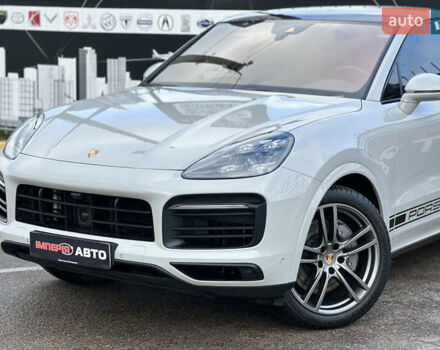 Серый Порше Каен, объемом двигателя 2.89 л и пробегом 38 тыс. км за 115000 $, фото 4 на Automoto.ua