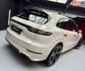 Сірий Порше Cayenne, об'ємом двигуна 4 л та пробігом 1 тис. км за 136900 $, фото 23 на Automoto.ua